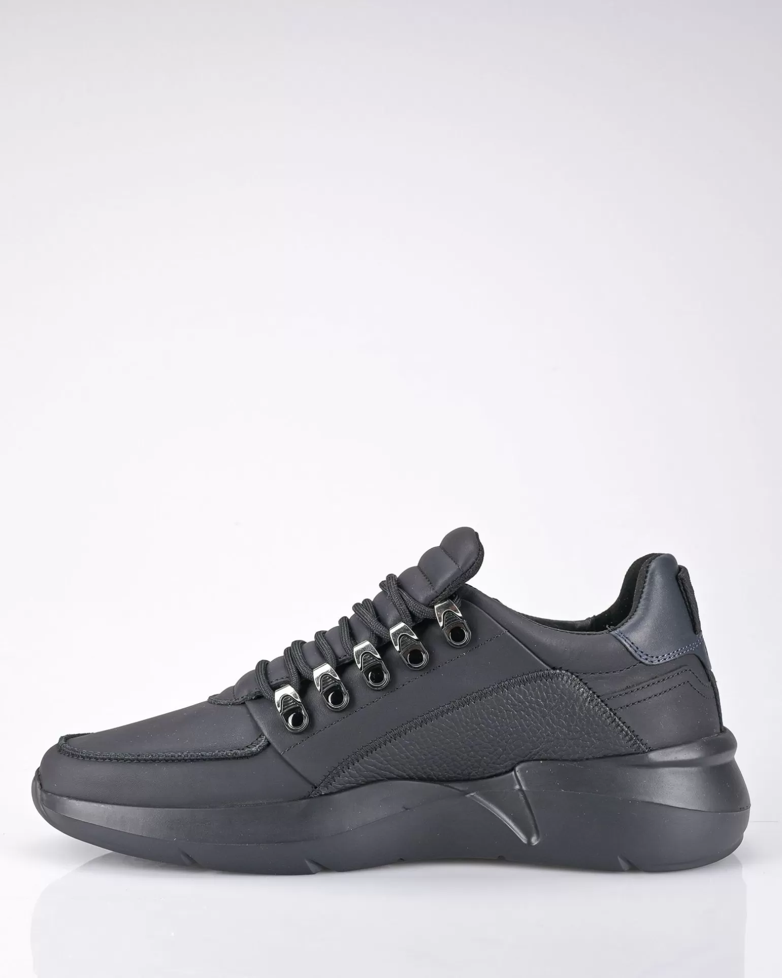 Roque Roman Sneakers>Nubikk Fashion